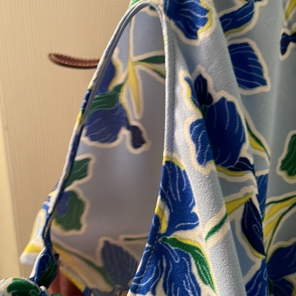 Dress - Picture 4 of 5